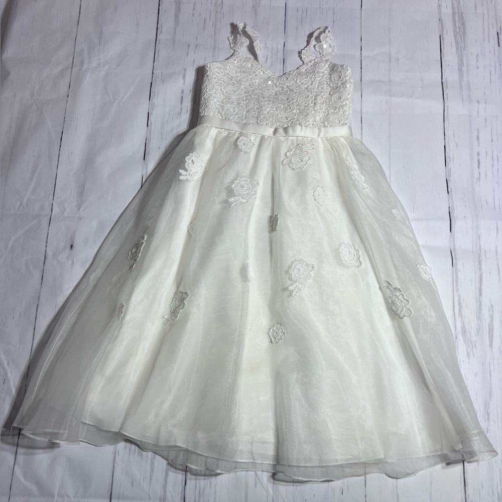 Girls White Floral Lace Tulle Dress - Picture 3 of 4